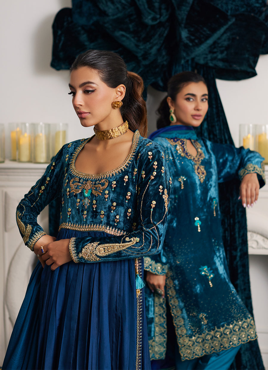 Sylvia Kalidaar And Dupatta