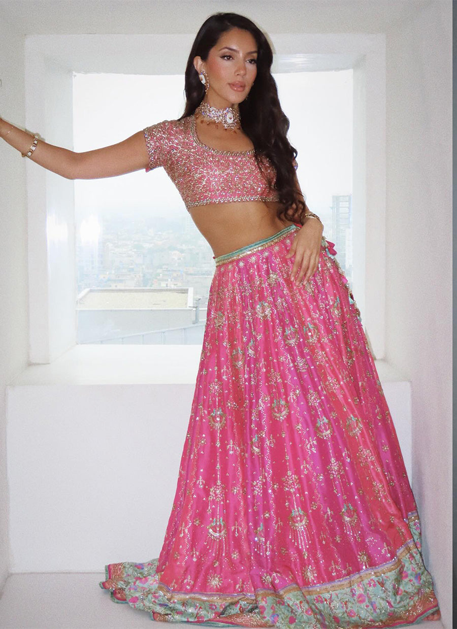 A Signature #Farahtalibaziz Ensemble Parisa