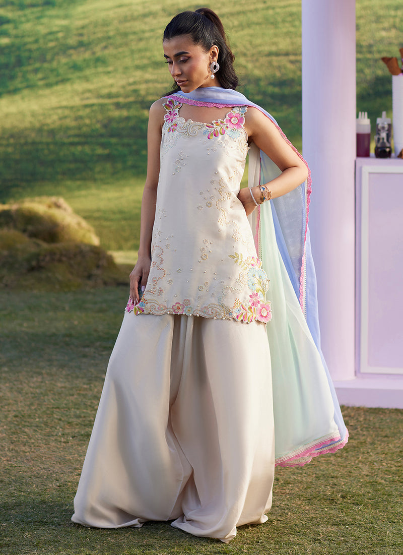 Aira Shirt And Dupatta