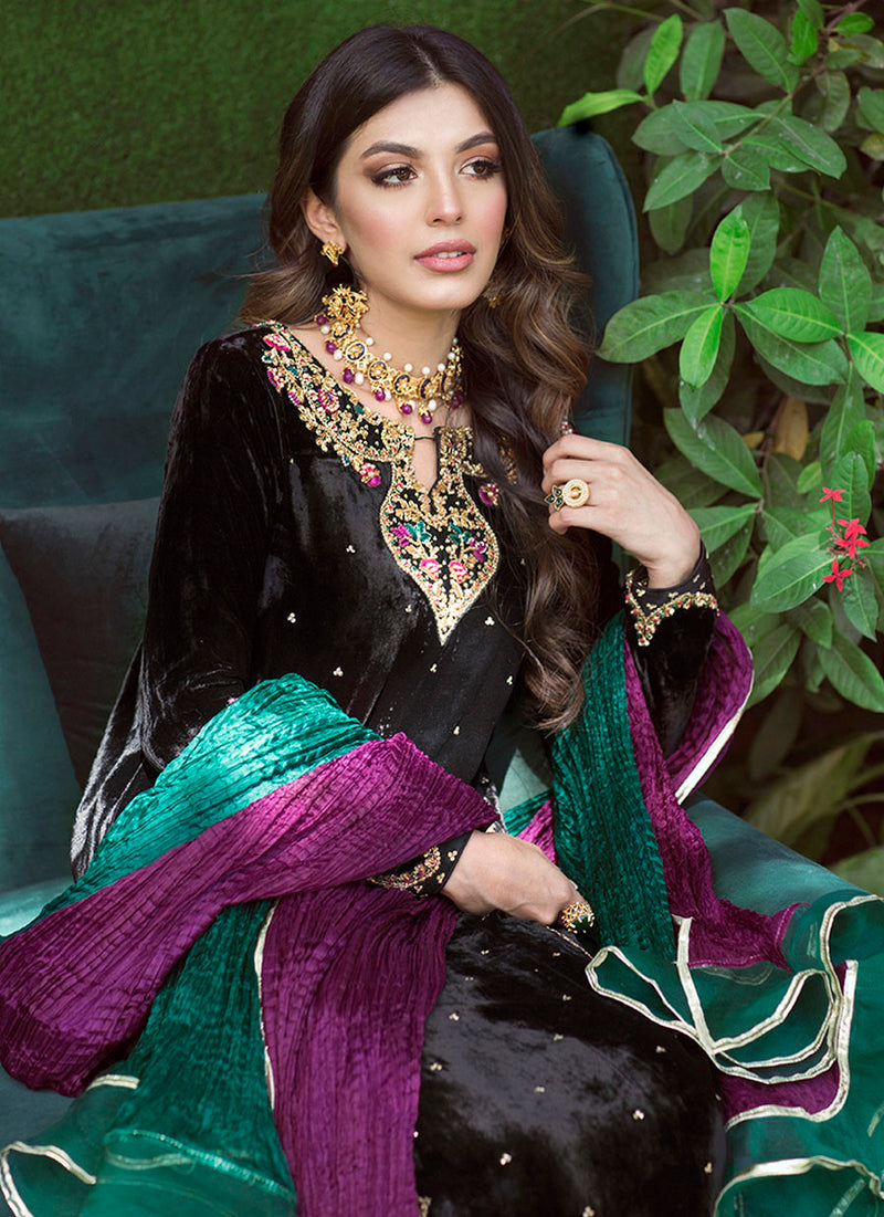 Azita Onyx Velvet